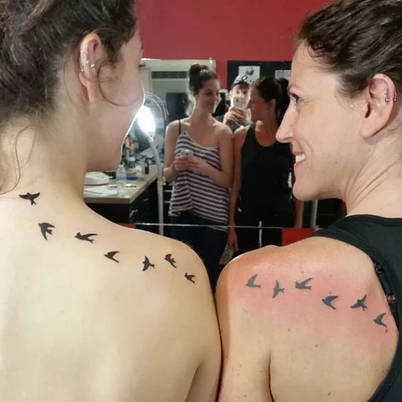 tatuagem de mãe e filha