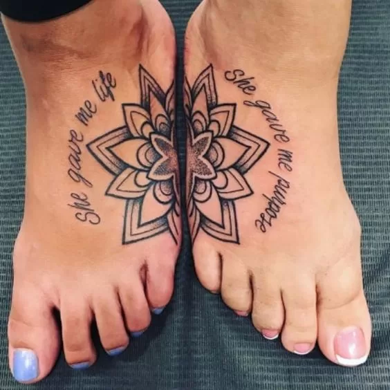 tatuagem de mãe e filha