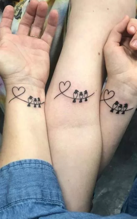 tatuagens de mãe e filha