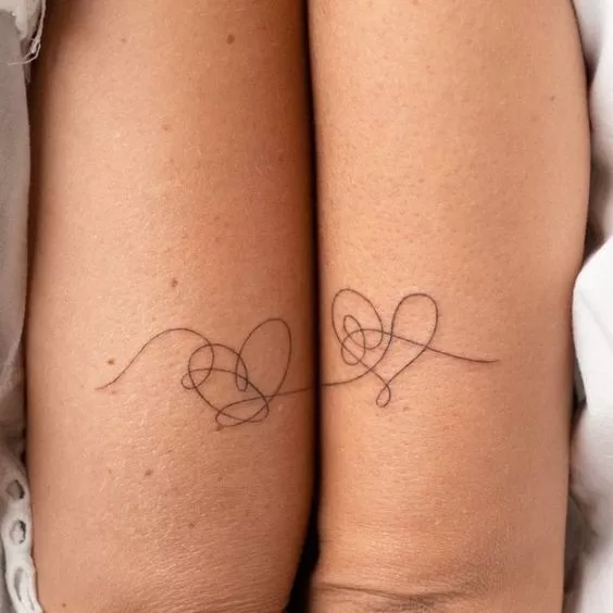 Tatuagem mãe e filha