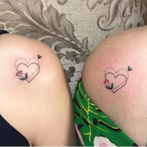 Tatuagem mãe e filha