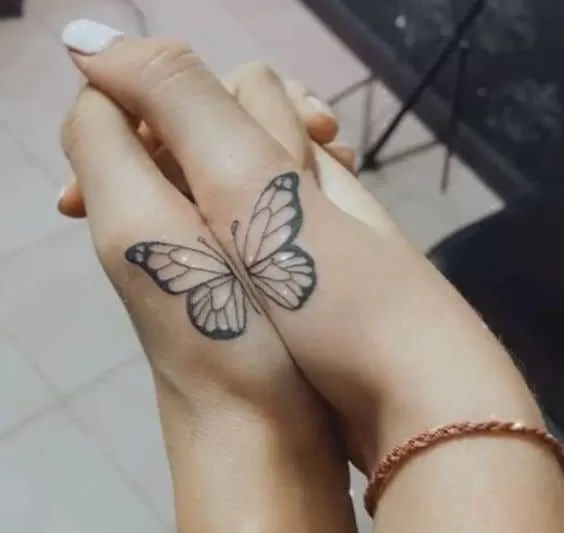 tatuagem de mãe e filha